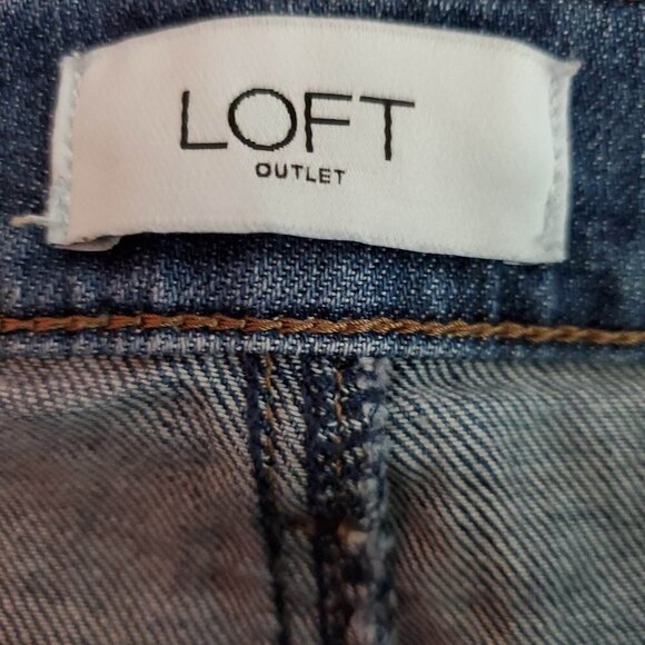 🏆398 Loft Raw Hem Denim shorts - Picture 2 of 5